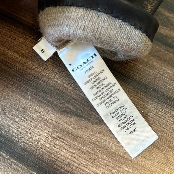 Coach Leather Gloves - Picture 3 of 3